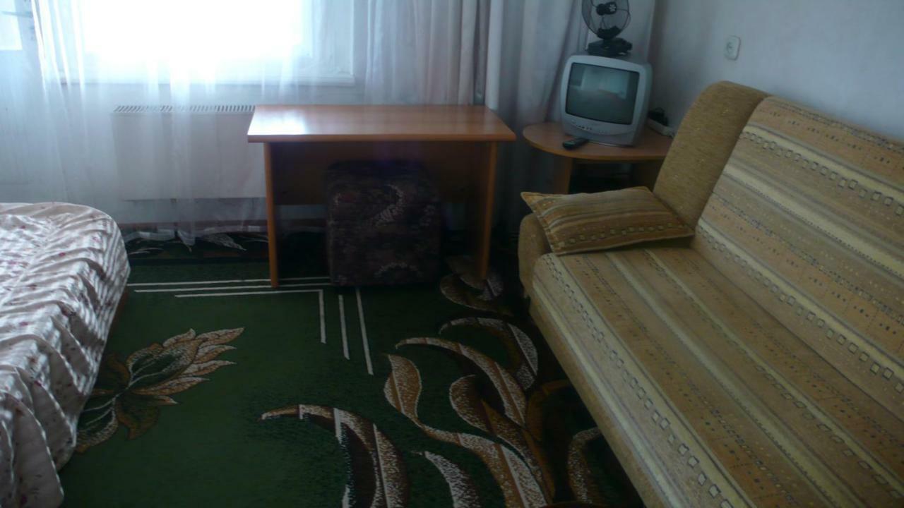 فندق Privatviesnica Zvaigzne Jūrkalne المظهر الخارجي الصورة